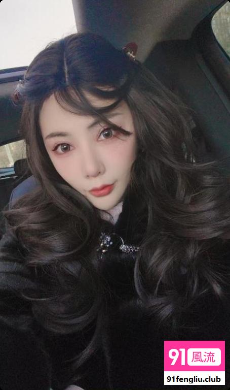 网红脸桃子